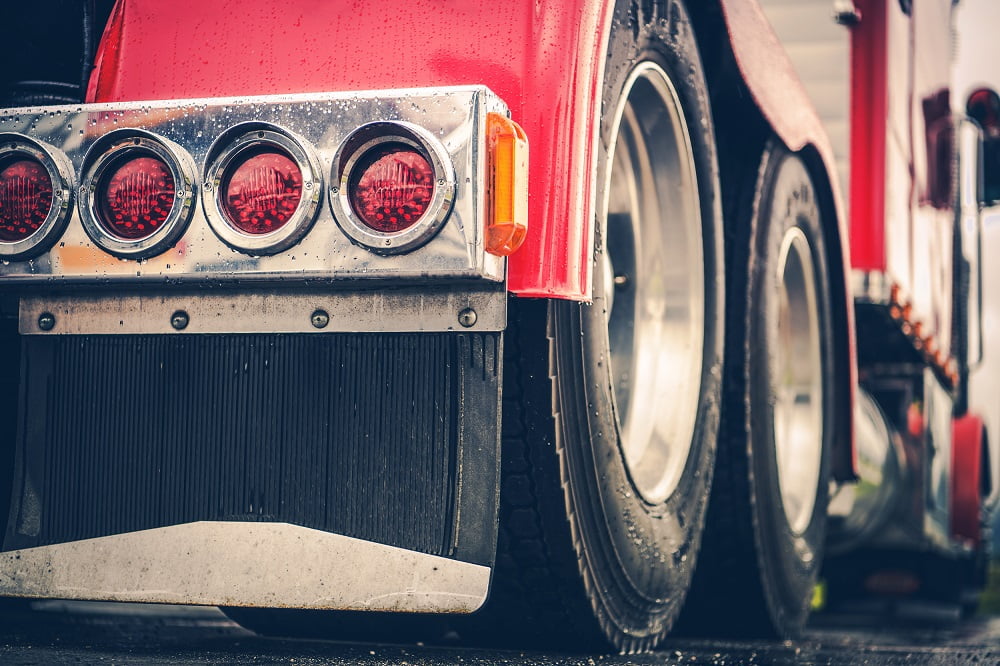 semi truck rear lights